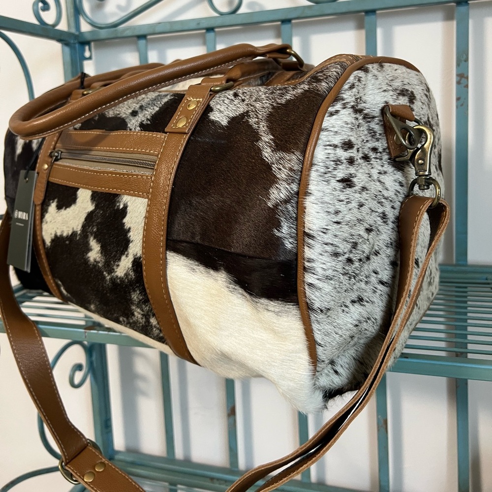 New Myra Bag Onyx Cowhide Leather Mini Small Duffel Western Travel Weekender - Picture 7 of 15